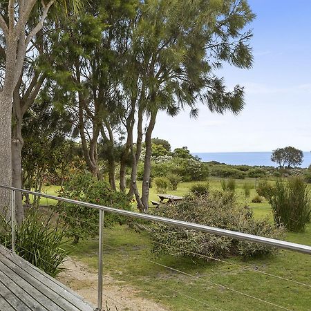 Freycinet Sanctuary @ Oyster Bay Villa โคลส์เบย์ ภายนอก รูปภาพ